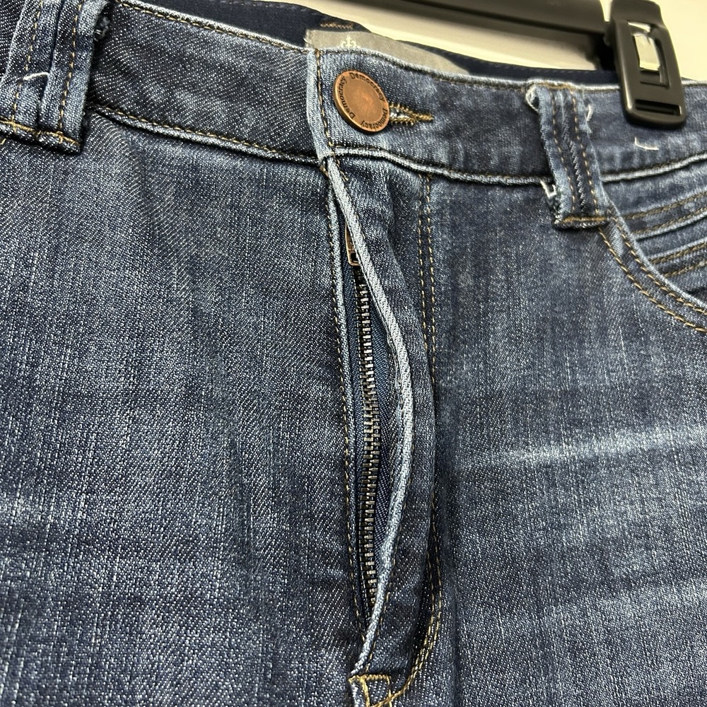 Democracy Jeans Ab Technology Bootcut Women's Size 14 Stretch Dark Wash Distress - Picture 4 of 13